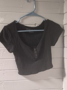 Aeropostale Black Henley Scoop Neck Crop Top